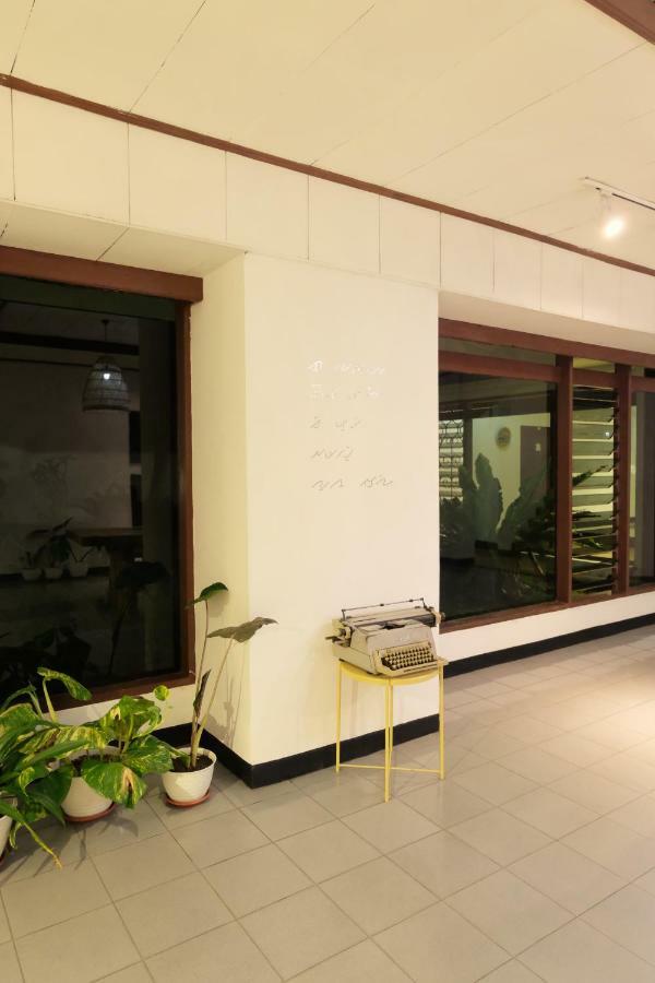 Rarem Bed & Breakfast Bandar Lampung Exterior photo
