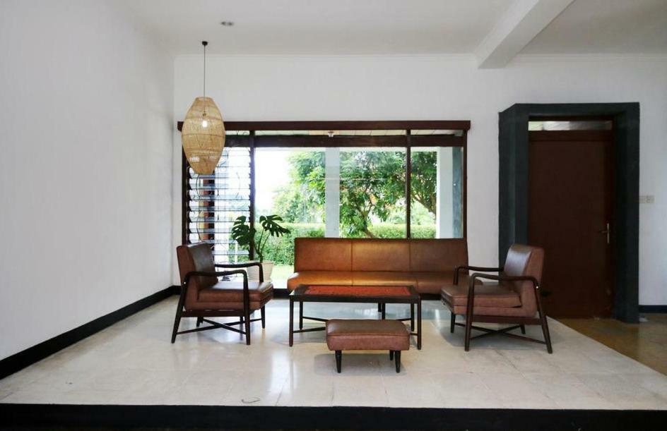 Rarem Bed & Breakfast Bandar Lampung Exterior photo